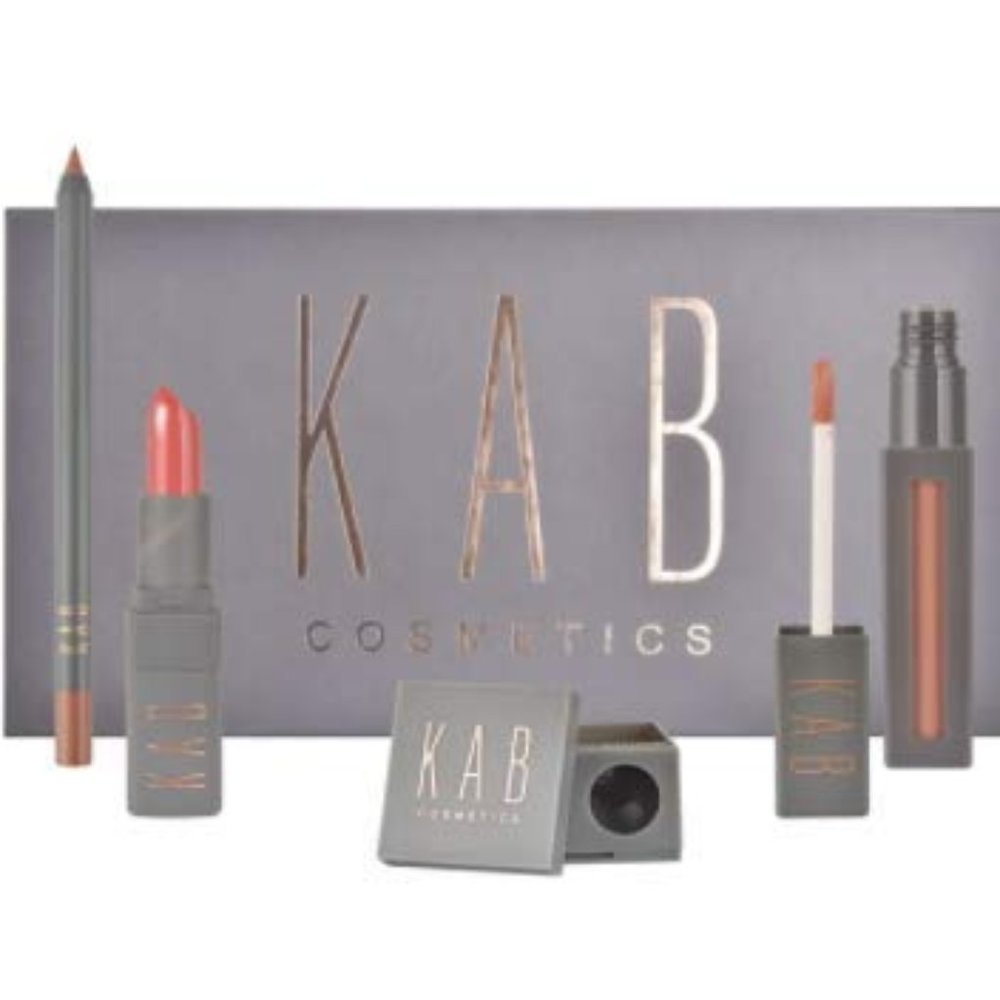 NIB KAB Cosmetics Lip Kit (Undress Me)